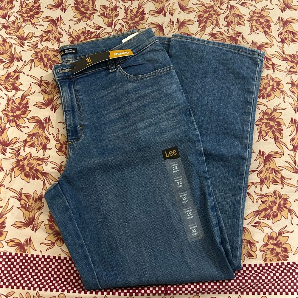 Lee women’s jeans - relaxed fit straight
